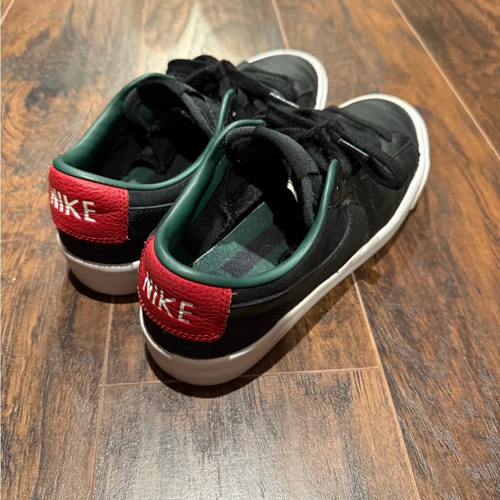 Nike Black and Red Sneakers